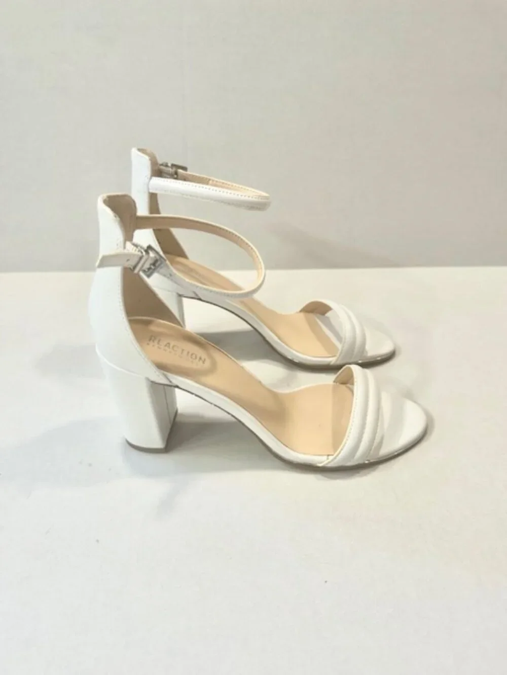 Kenneth Cole Reaction Womens Lolita Dress Sandals Block Heel White Size US 8.5